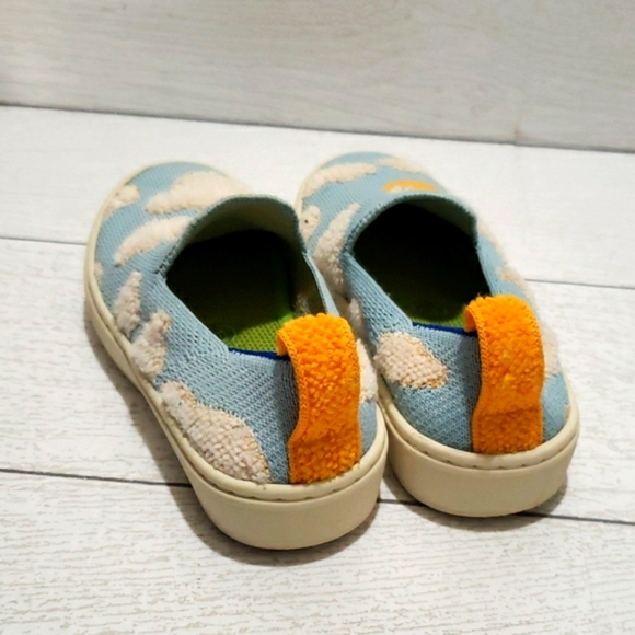 Rothys 10 blue skies flat loafers youth sneakers - Picture 3 of 6